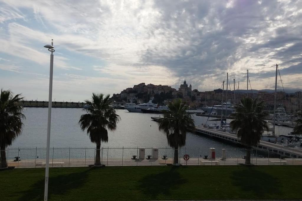 Ferienwohnung Ca Mea Imperia Exterior foto