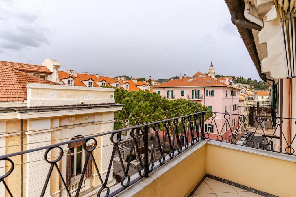 Ferienwohnung Ca Mea Imperia Exterior foto